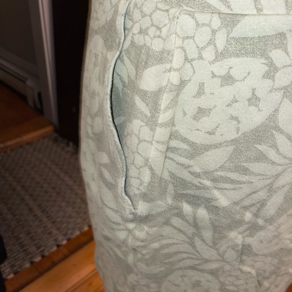 Croft & Barrow Women’s Pineapple Print Skort - Picture 5 of 5